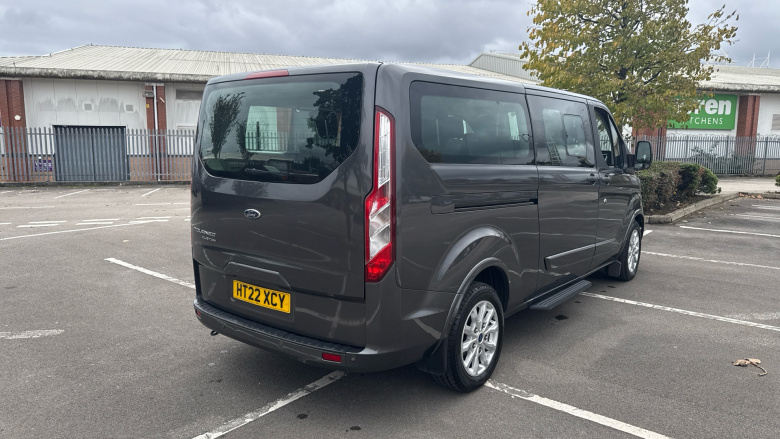 Ford Tourneo Custom Transit Custom Tourneo L2 Diesel Fwd 2.0 EcoBlue 150ps Low Roof 8 Seater Titanium